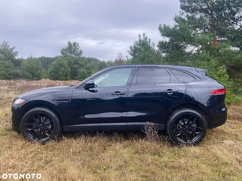 Jaguar F-Pace S AWD - 2