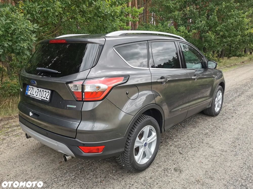 Ford Kuga 1.5 EcoBoost 2x4 Titanium - 22