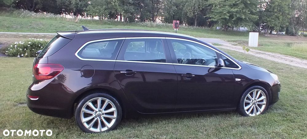 Opel Astra 1.4 Turbo - 10