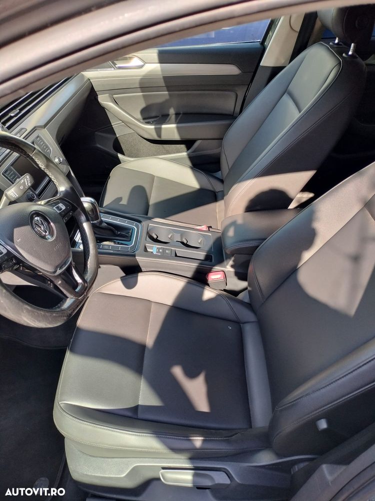 VOLKSWAGEN Passat 2017 — imagine 11