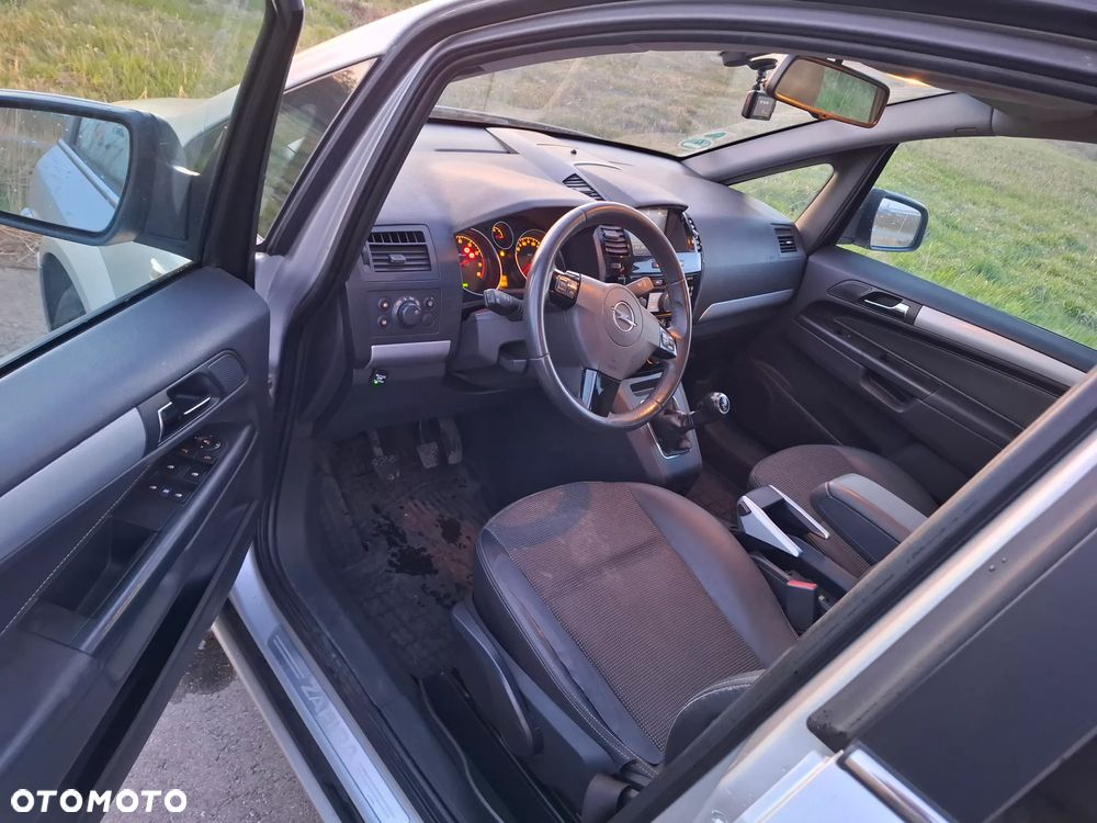 Opel Zafira 1.8 Easytronic Cosmo - 5