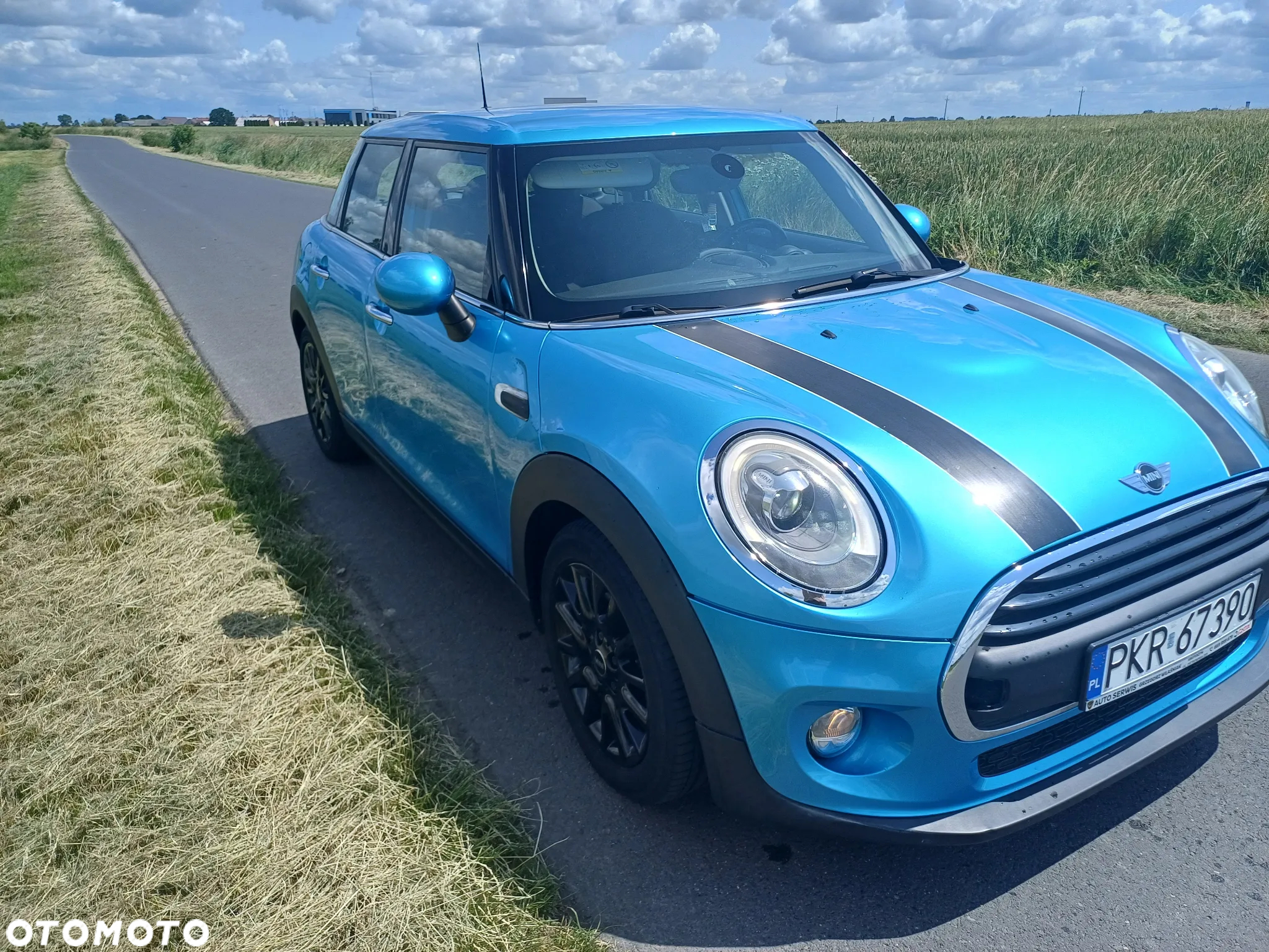 MINI Cooper Standard - 2