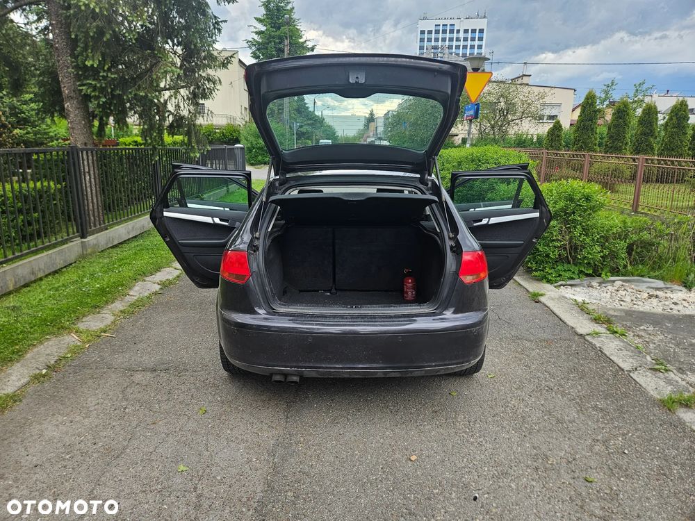 Audi A3 Sportback - 20