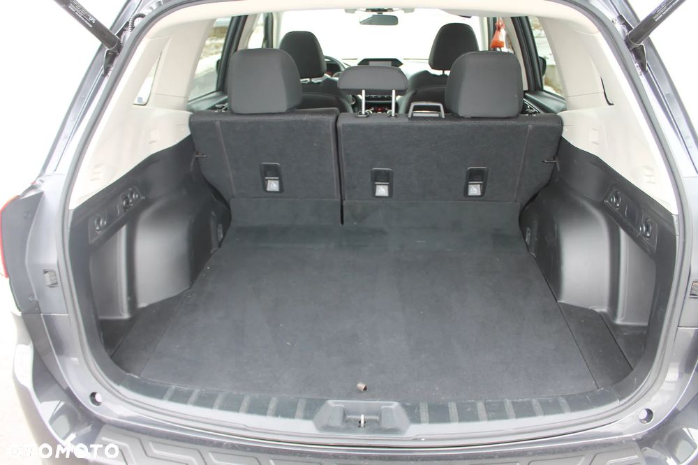 Subaru Forester 2.5 X Premium - 10