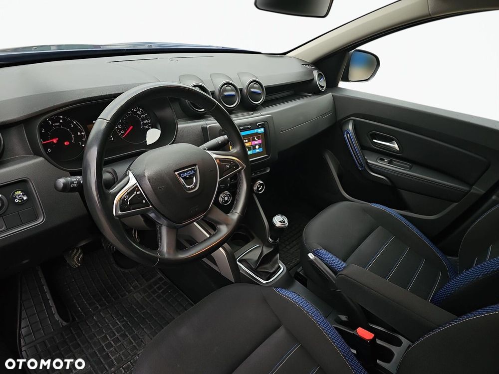 Dacia Duster 1.0 TCe SL Celebration - 4