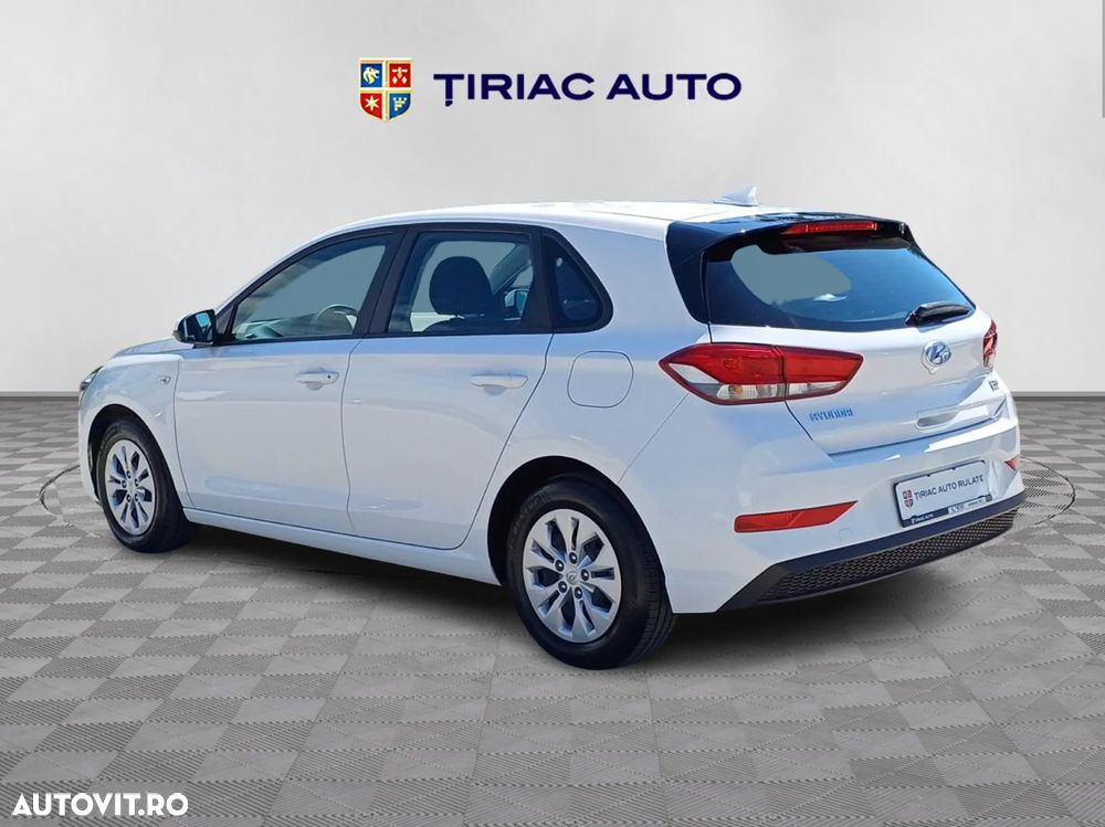 Hyundai i30 1.5 110CP 5DR M/T Comfort - 3