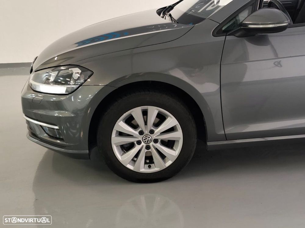 VW Golf 1.0 TSI Confortline DSG - 3