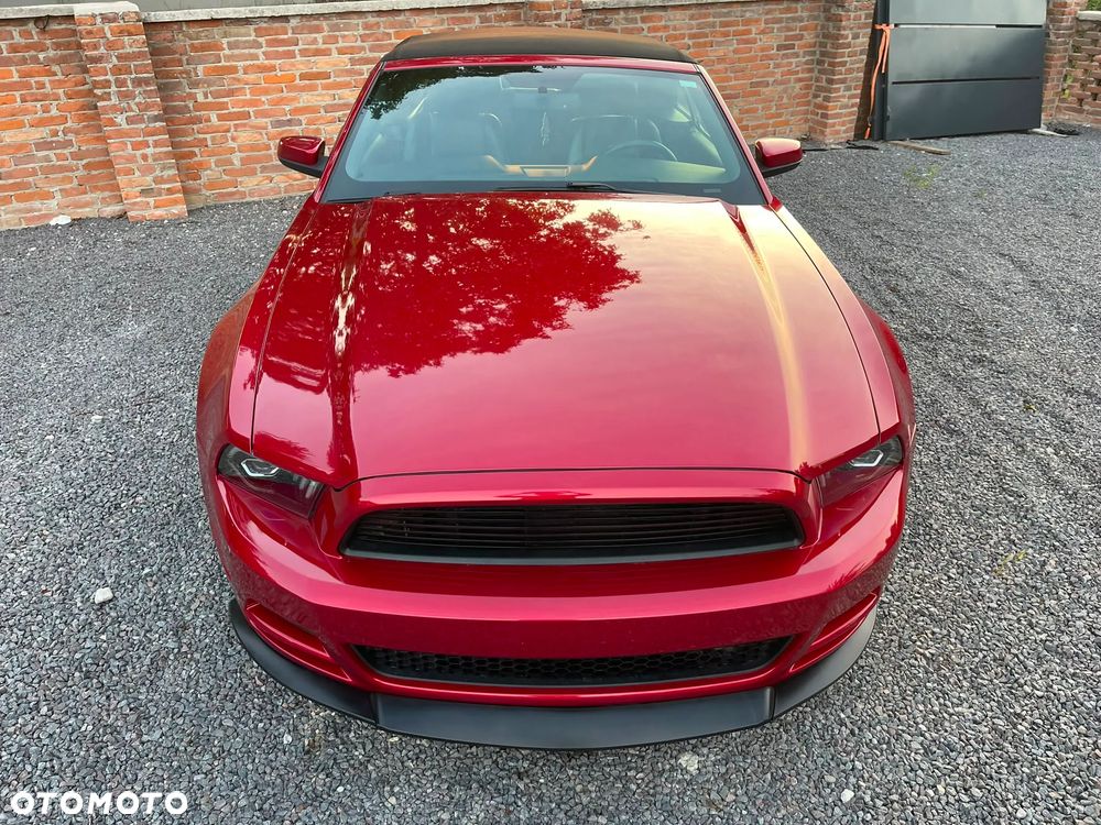 Ford Mustang 3.7 V6 Premium - 22