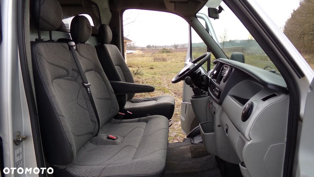 Renault MASTER 2.5 * KLIMA * NAVI * BAGAŻNIK * SUPER STAN ! - 24