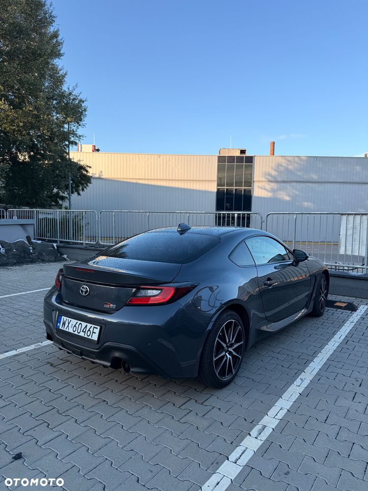 Toyota GR86 2.4 Dynamic - 10