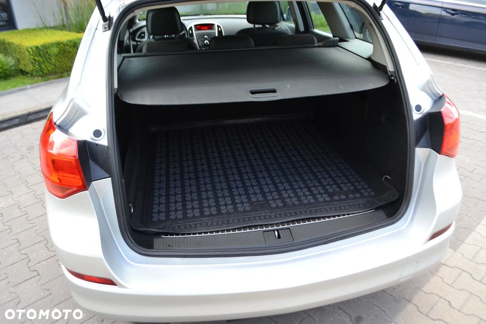 Opel Astra - 10