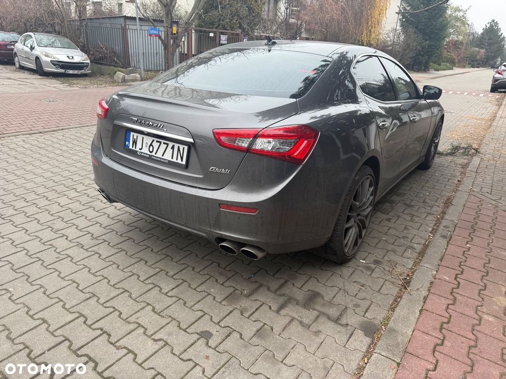 Maserati Ghibli GranLusso - 3