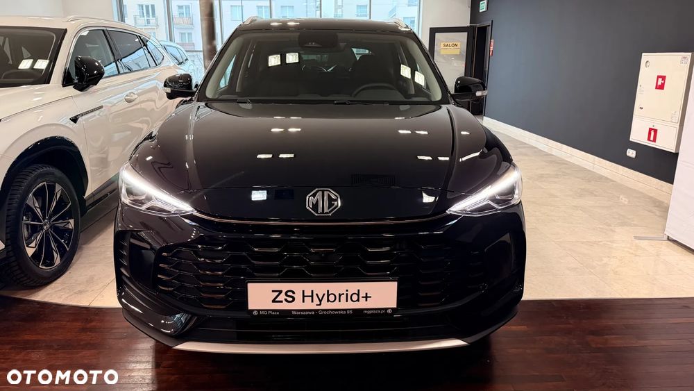 MG ZS Hybrid+ - 4