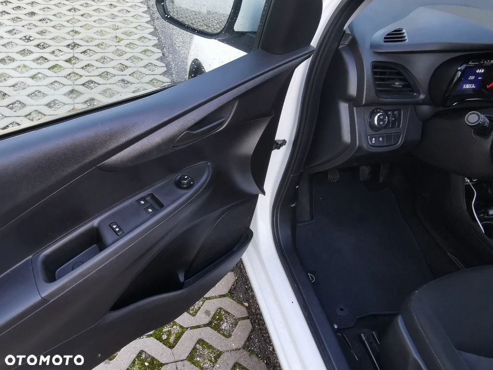 Opel Karl 1.0 Essentia - 18