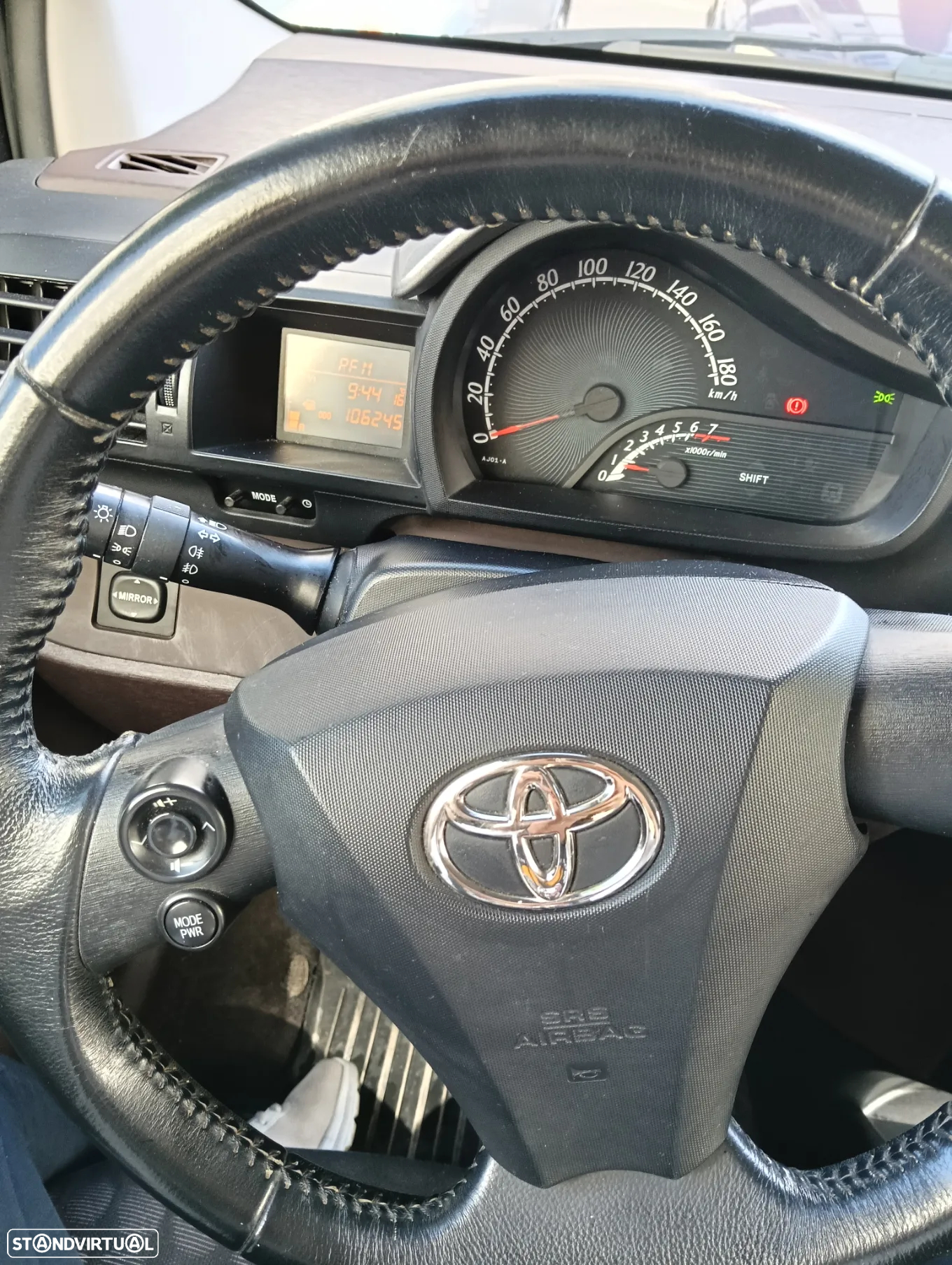 Toyota iQ 1.0 VVT-i - 4