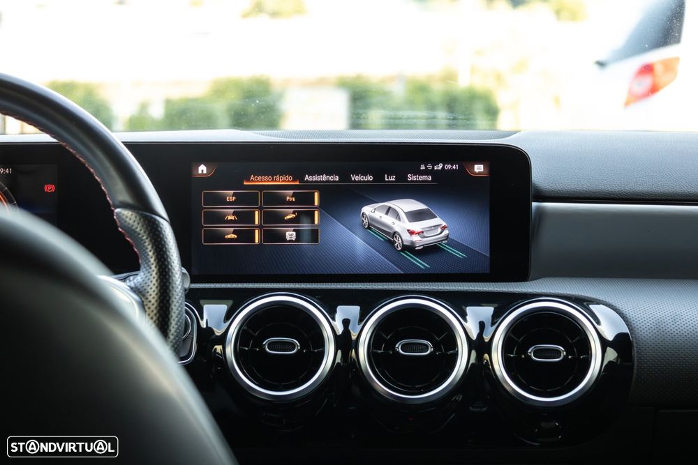 Mercedes-Benz A 250 e AMG Line - 39