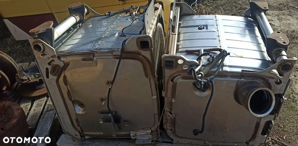 KATALIZATOR TŁUMIK ACTROS MP3 E5 0064900414 0064904314 - 1