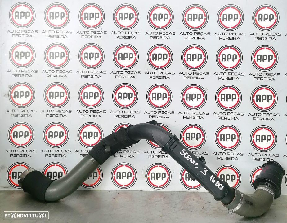 Tubo de intercooler superior Renault Megane 3 1.6 DCI referência 144605705R - 1