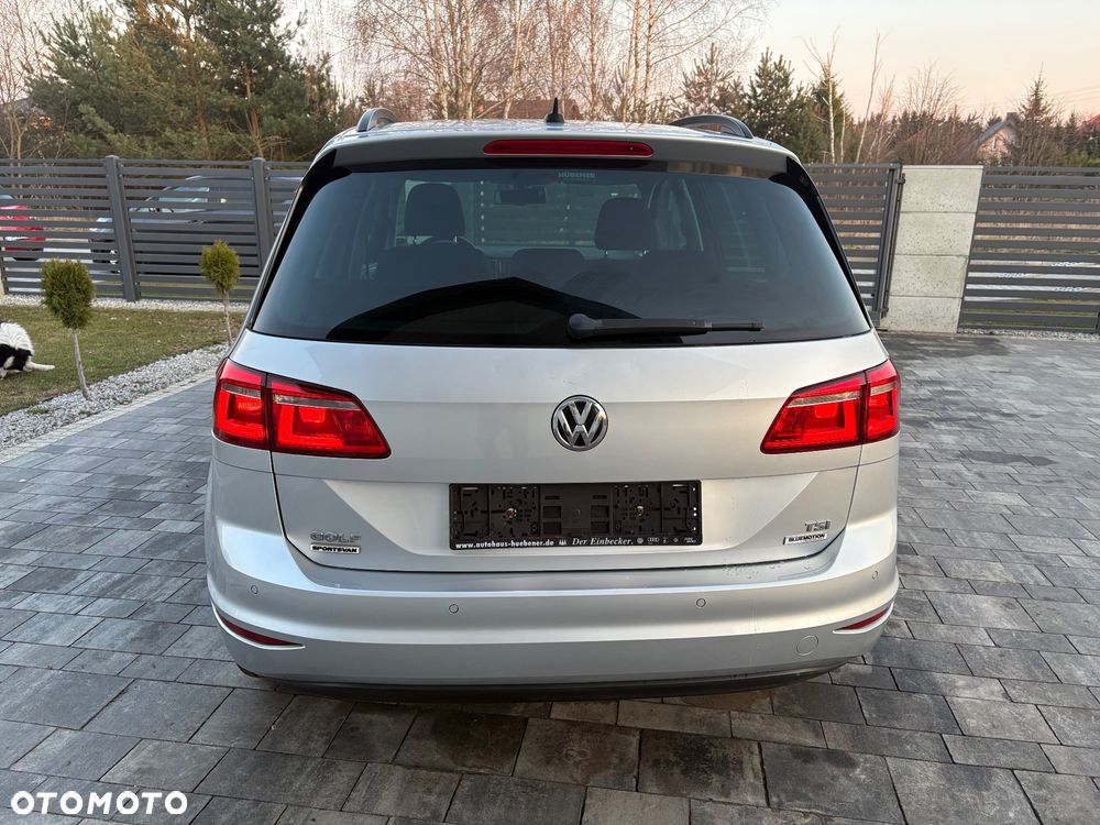 Volkswagen Golf 1.2 TSI BlueMotion Technology Lounge - 5