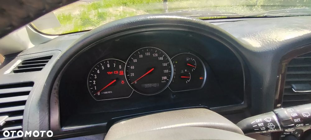 Suzuki Grand Vitara 2.7 V6 7os - 17