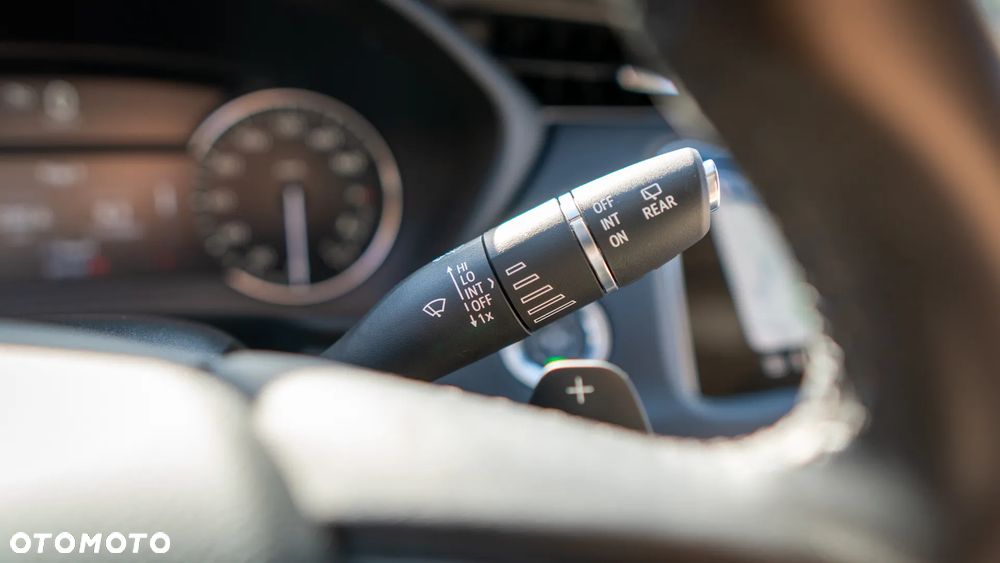 Cadillac XT4 350T AWD Luxury - 28