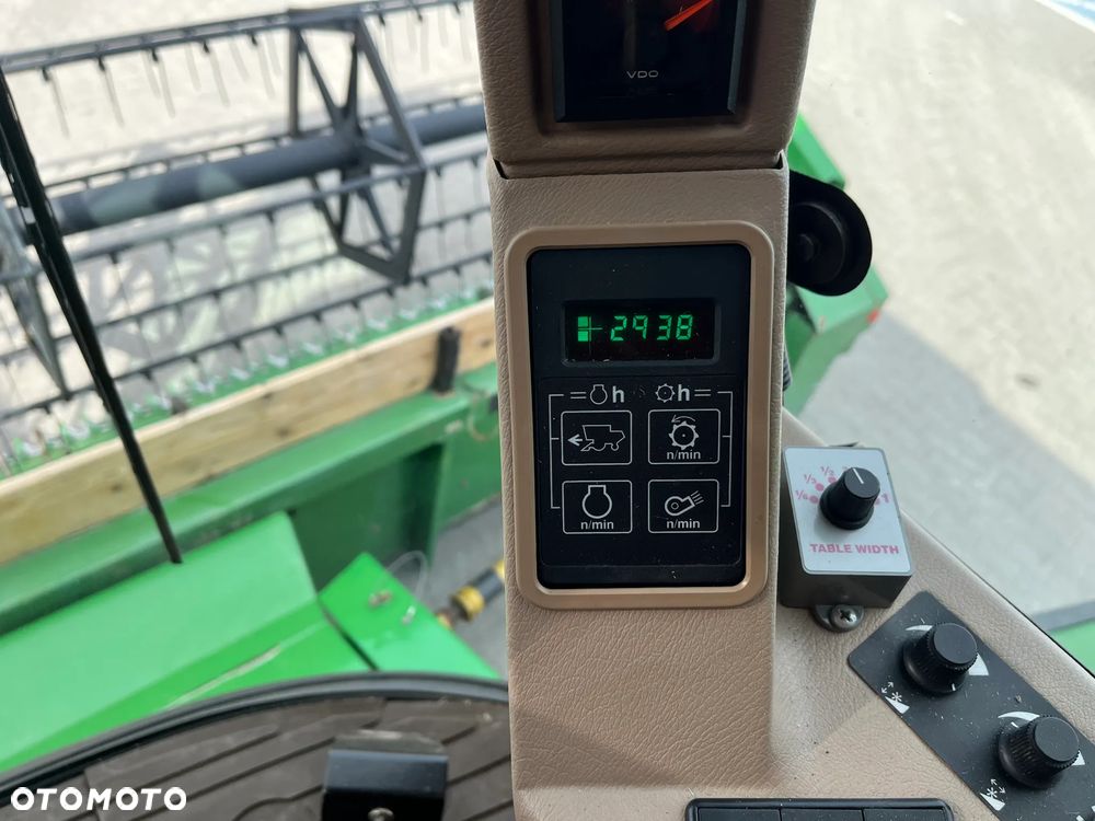 John Deere 2066 HillMaster - 18