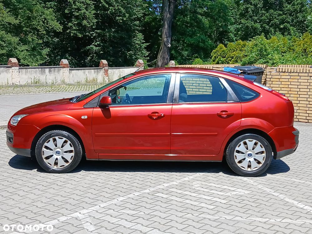 Ford Focus 1.6 Ambiente - 6