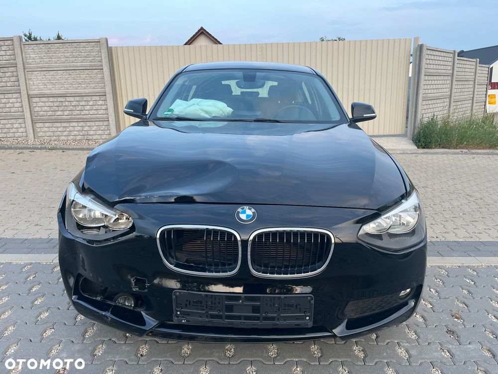BMW Seria 1 116i - 3