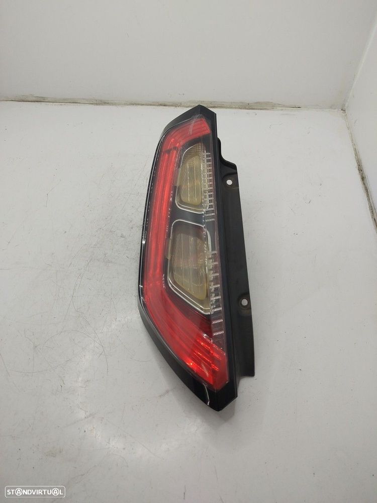 Farolim Stop Esq Abarth Punto Evo (199_) - 1