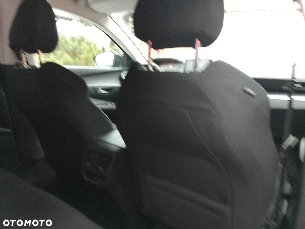 Peugeot 3008 1.2 PureTech GT S&S - 22