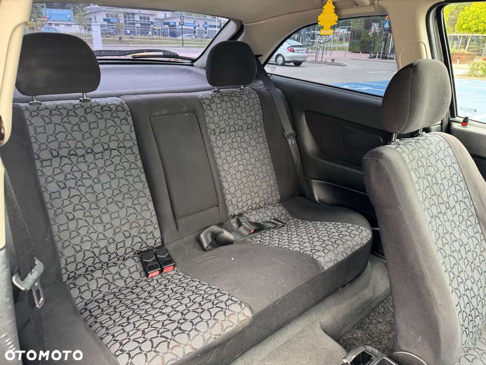 Opel Astra 1.6 - 22