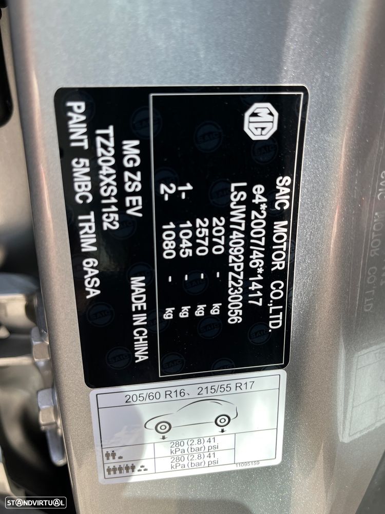 MG ZS EV 72.6 kWh Comfort - 52