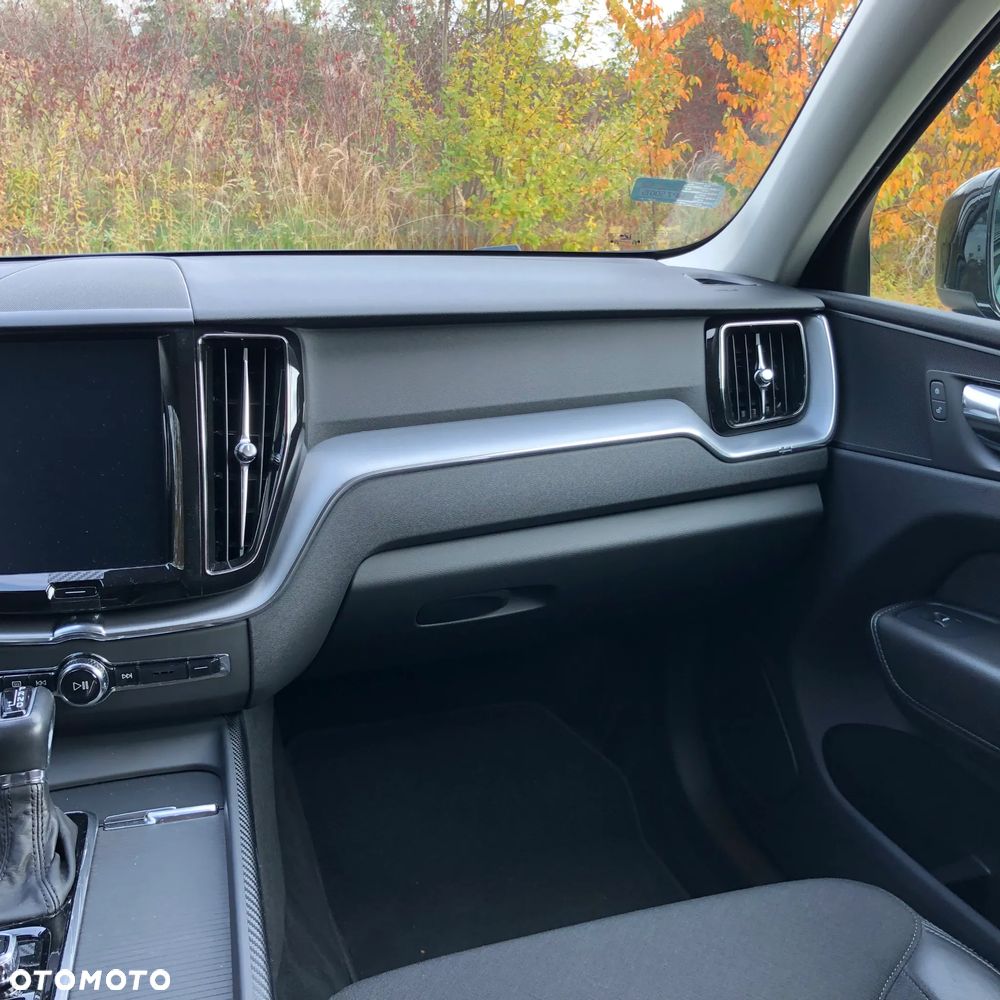 Volvo XC 60 B5 D AWD Geartronic Inscription - 24