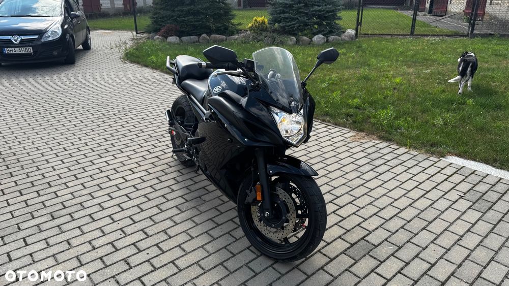 Yamaha FZ6 - 1