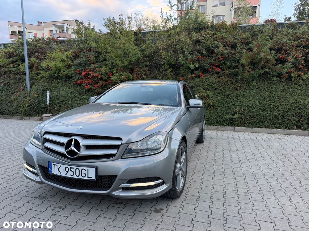 Mercedes-Benz Klasa C 180 BlueEFFICIENCY - 13