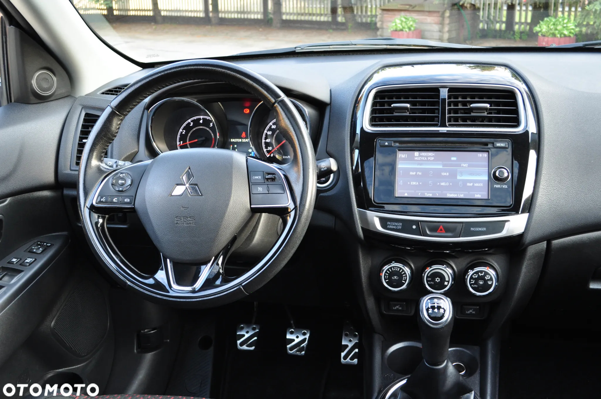 Mitsubishi ASX 1.6 Blue Sky Edition - 12