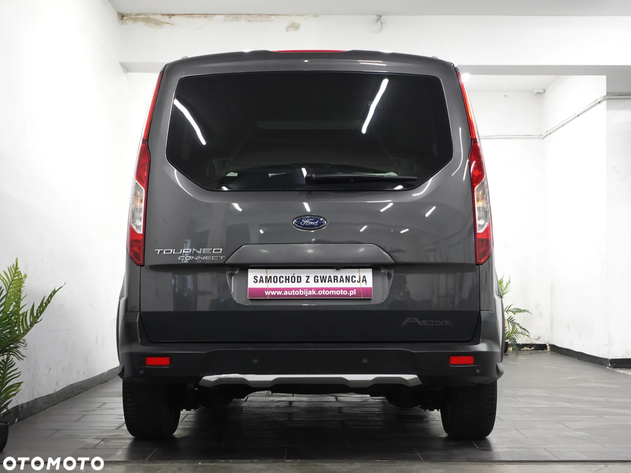 Ford Tourneo Connect 1.5 EcoBlue Start-Stop Active - 8