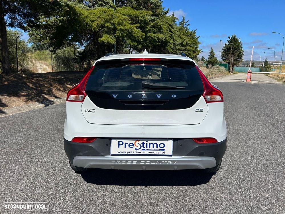 Volvo V40 Cross Country 2.0 D2 Summum - 30