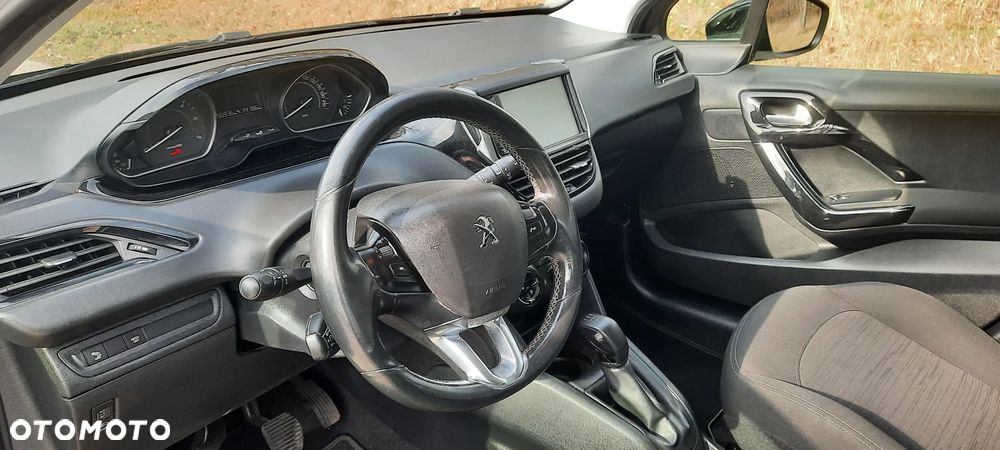 Peugeot 208 BlueHDi 100 Active - 5