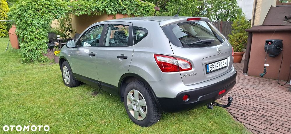 Nissan Qashqai 1.6 Visia - 4