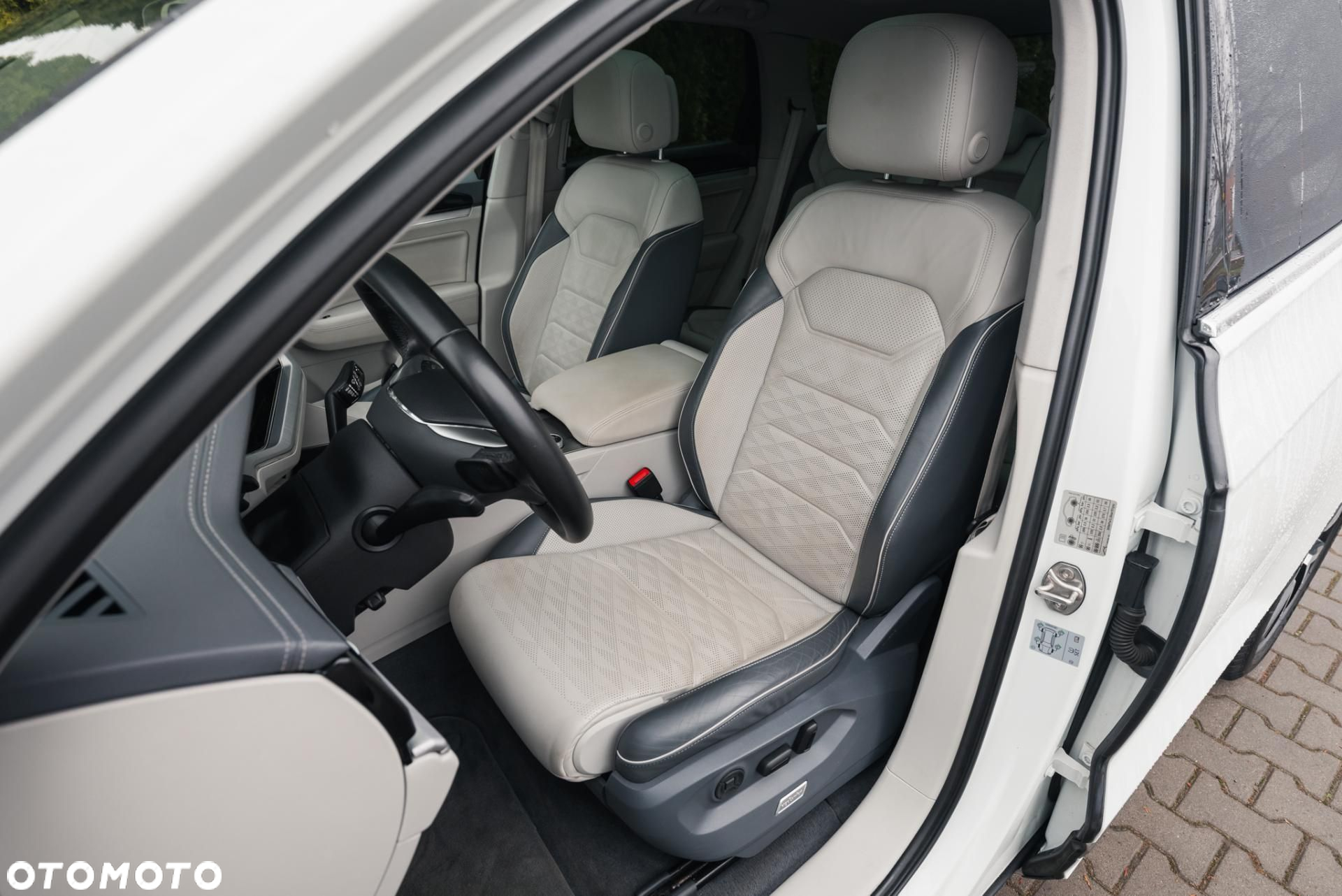 Volkswagen Touareg 3.0 V6 TFSI 4Motion Elegance - 12