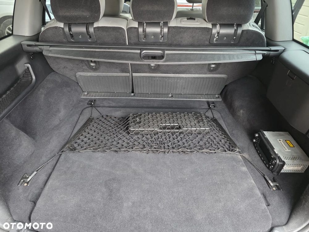 Jeep Grand Cherokee - 12