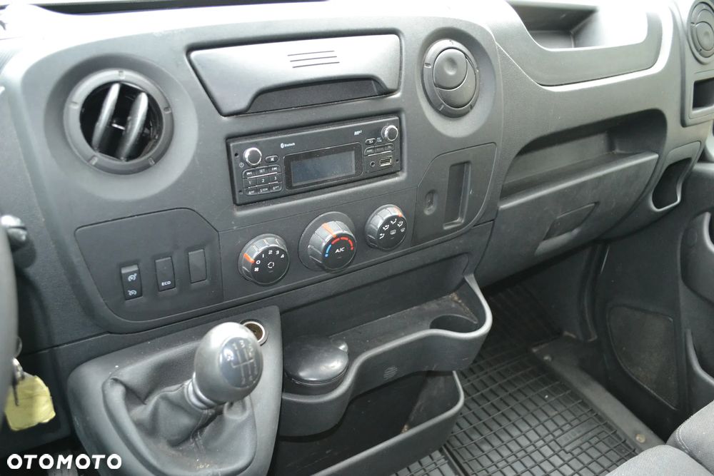 Renault Master - 9