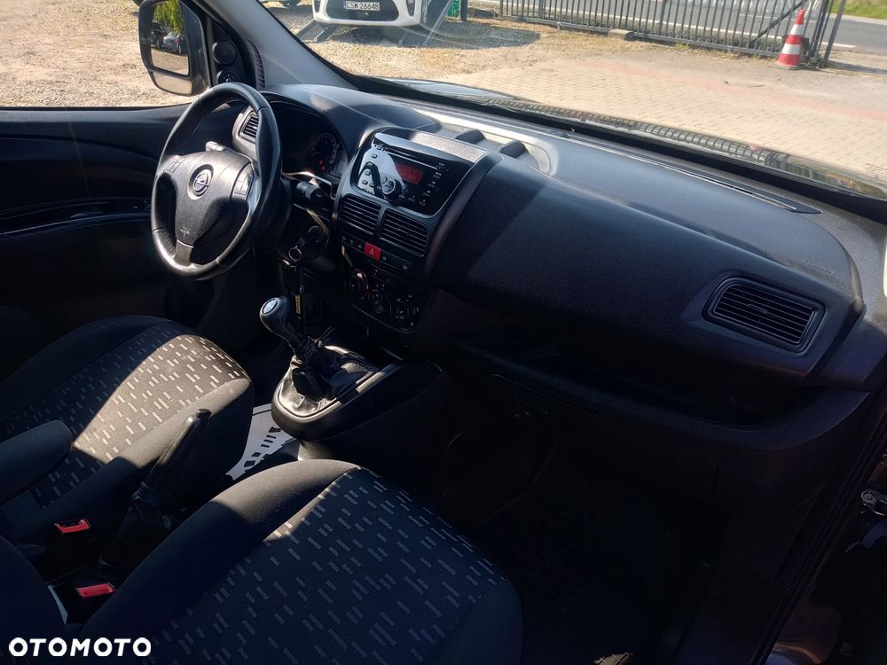 Opel Combo - 10