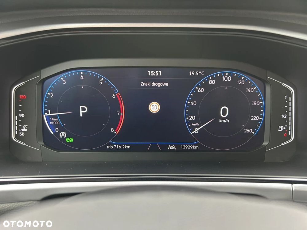 Volkswagen T-Roc 1.5 TSI Life Plus DSG - 25