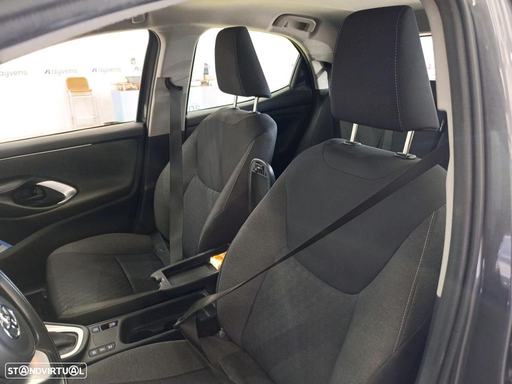 Toyota Yaris 1.5 HDF Comfort Plus - 5