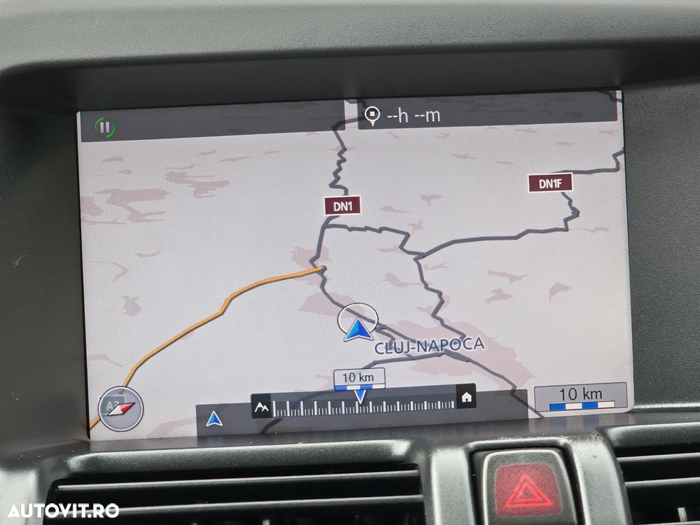 Volvo XC 60 D4 Geartronic Momentum - 17