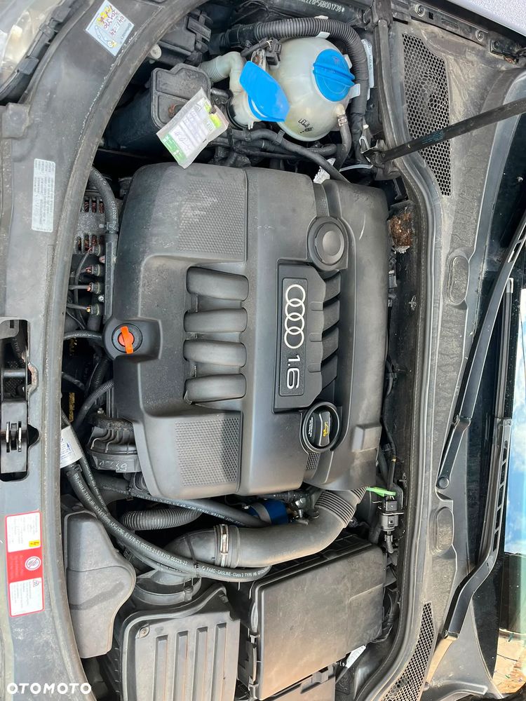 Audi A3 3-drzwiowe 1.6 Ambition - 12