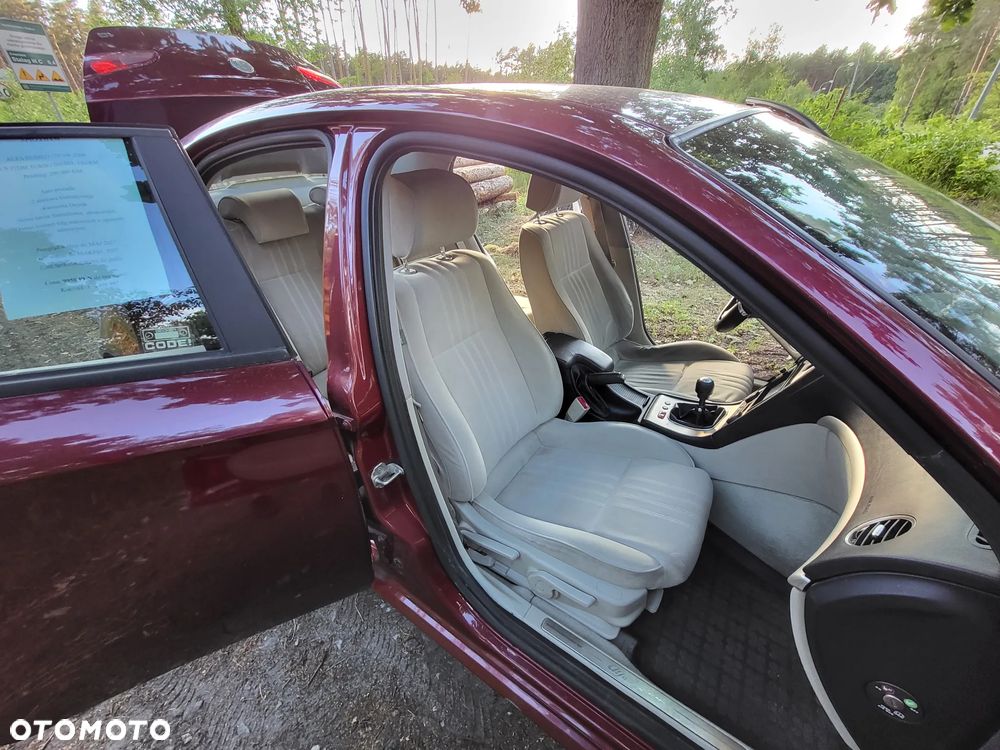 Alfa Romeo 159 1.9JTDM Distinctive - 18
