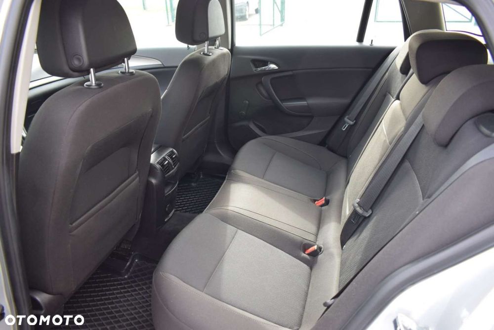 Opel Insignia - 20